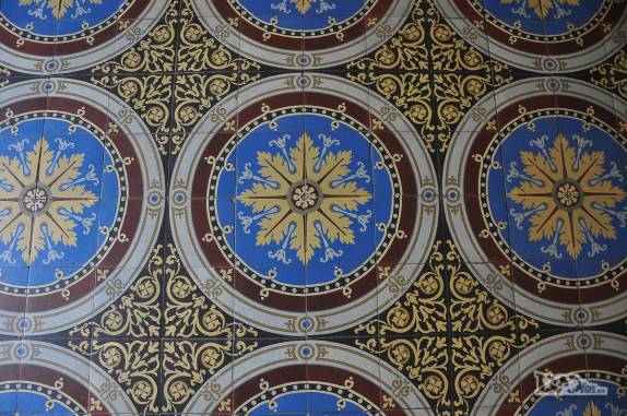 Detalhe do piso da Catedral Metropolitana, no Centro Velho de Montevideo, no Uruguai